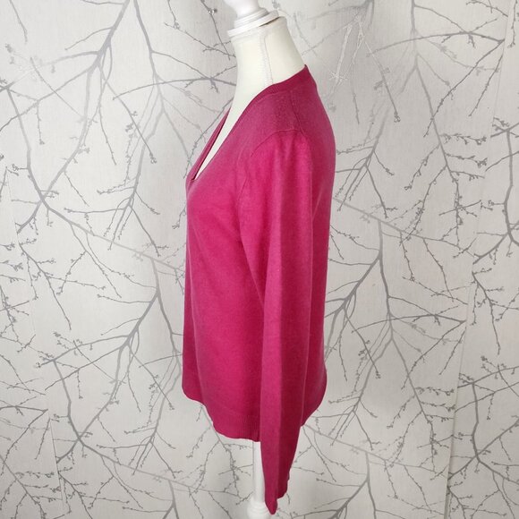Lord & Taylor Hot Pink 100% Cashmere V-Neck Sweater - Picture 2 of 4